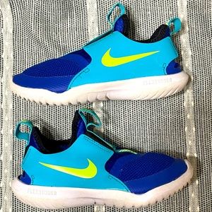 Nike FlexRunner little kids 12c
